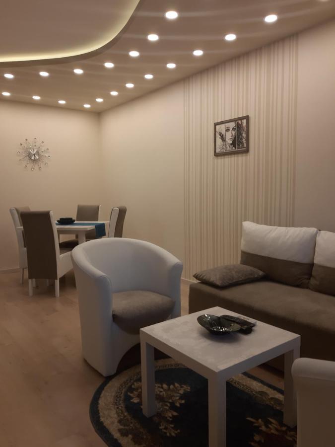 Danube Blue 2 Apartman Belgrád Kültér fotó